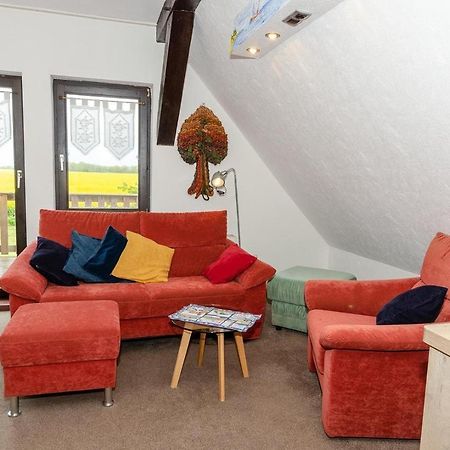 3-R-Ferienwohnung-Fuer-3-Personen-In-Schaprode-Auf-Ruegen-Zi4 Exterior foto